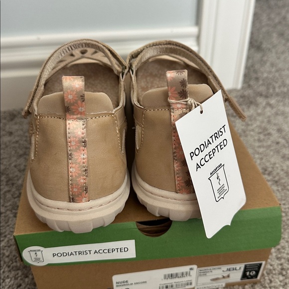 JBU Beige Mary Jane Sandals - Picture 2 of 4